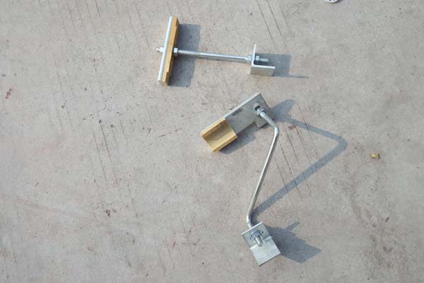 求購(gòu)水冷銅排托架、硬銅排托架